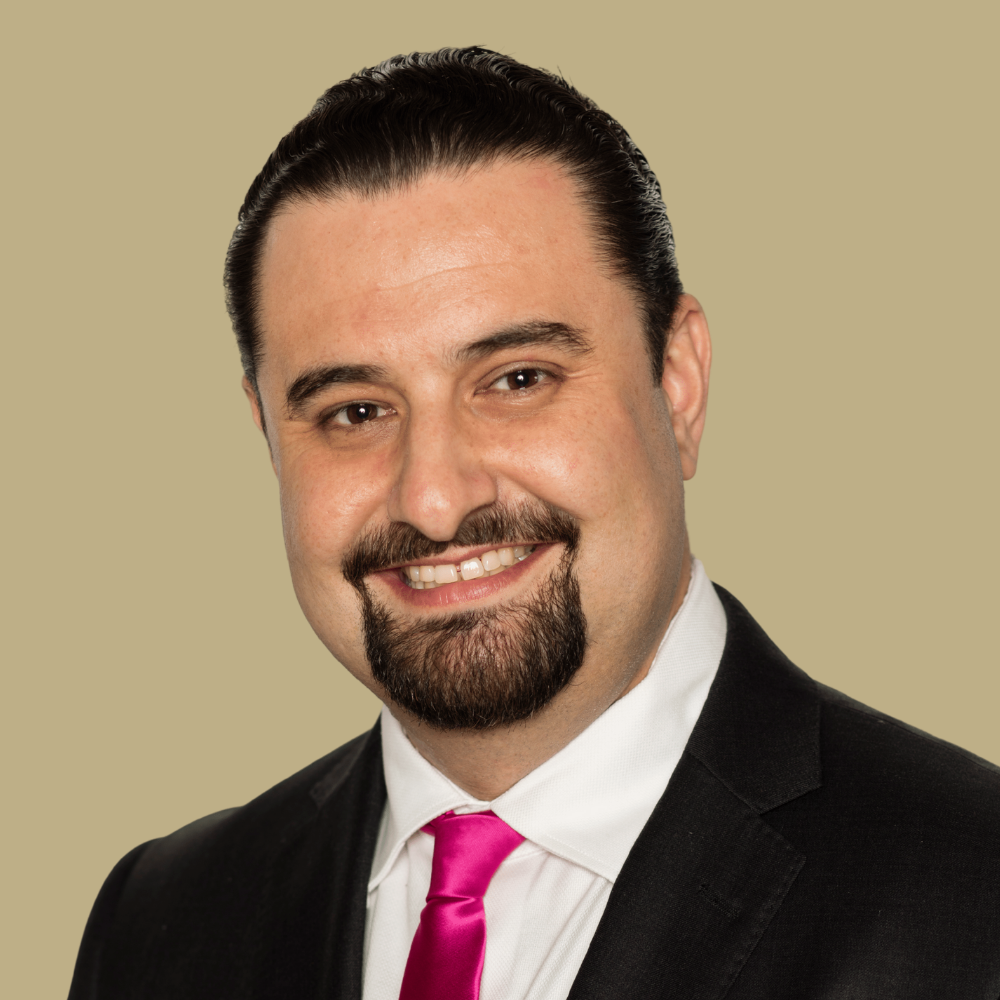 Yvonne & Daniel Petty - Logo (5)